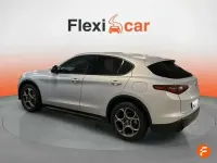 Usado Alfa Romeo Stelvio Sprint 160 CV (117 kW) 2022 Gris SUV