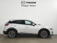 Usado Mazda CX-3 121 CV (88 kW) 2021 Polymetal gray m SUV