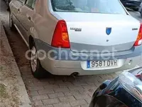 Usado Dacia Logan Lauréate 90 CV (66 kW) 2006 Gris / plata Berlina