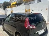 Usado Renault Scenic E-Tech 105 CV (77 kW) 2011 Negro Monovolumen