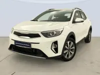 Usado Kia Stonic 101 CV (74 kW) 2025 Blanco SUV