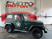 Usado Jeep Wrangler 121 CV (88 kW) 1999 Verde SUV