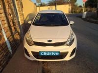 Usado Kia Rio 84 CV (61 kW) 2016 Blanco Utilitario