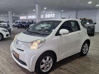 Usado Toyota iQ 68 CV (50 kW) 2010 Blanco Utilitario