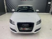 Usado Audi A3 Sportback Attraction 140 CV (102 kW) 2012 Blanco Utilitario