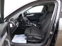 Usado Audi A4 S-Line 150 CV (110 kW) 2022 Gris / plata Familiar