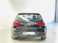 Usado VW Golf VII Advance 122 CV (89 kW) 2015 Negro Berlina