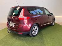 Usado Renault Grand Scénic III Bose Edition 130 CV (95 kW) 2012 Granate Monovolumen