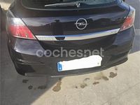 Usado Opel Astra GTC Sport 100 CV (73 kW) 2007 Negro Berlina