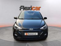 Usado Hyundai i20 100 CV (73 kW) 2018 Negro Berlina