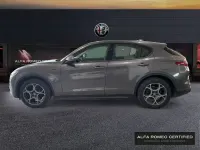 Usado Alfa Romeo Stelvio Sprint 190 CV (139 kW) 2020 Gris SUV
