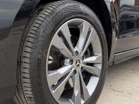 Usado Mercedes V220 163 CV (119 kW) 2022 Negro Monovolumen