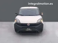 Usado Fiat Doblò 95 CV (69 kW) 2019 Blanco Monovolumen