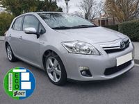 Usado Toyota Auris Hybrid Advance 135 CV (99 kW) 2011 Gris / plata Berlina