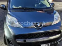 Usado Peugeot 107 68 CV (50 kW) 2010 Azul Utilitario