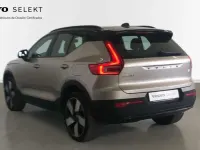 Usado Volvo XC40 Core 169 kW (230 CV) 2022 Beige SUV