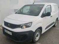 Usado Peugeot Partner 100 CV (73 kW) 2022 Blanco Monovolumen