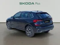 Usado Skoda Kamiq Selection 115 CV (84 kW) 2025 Negro SUV