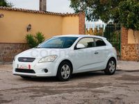 Usado Kia Ceed Active 126 CV (92 kW) 2009 Blanco Utilitario