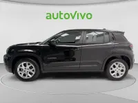 Begagnad Jeep Avenger Altitude 100 HK (73 kW) 2024 Svart SUV