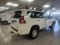 Usado Toyota Land Cruiser 204 CV (150 kW) 2022 Blanco SUV