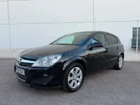 Usado Opel Astra Enjoy 110 CV (80 kW) 2010 Negro Berlina