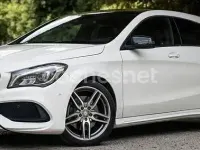 Usado Mercedes CLA220 Shooting Brake AMG line 177 CV (130 kW) 2016 Blanco Familiar
