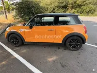 Usado Mini Cooper 136 CV (100 kW) 2017 Naranja Utilitario