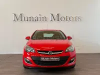 Usado Opel Astra Selective 110 CV (80 kW) 2013 Rojo Berlina