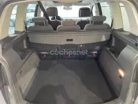 Usado VW Touran Advance 140 CV (102 kW) 2013 Gris / plata Monovolumen