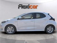 Usado Toyota Yaris Hybrid Business Edition 116 CV (85 kW) 2021 Blanco Utilitario