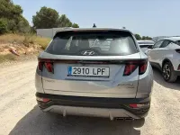 Usado Hyundai Tucson 136 CV (100 kW) 2021 Gris / plata SUV