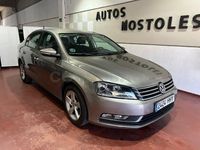Usado VW Passat 105 CV (77 kW) 2012 Gris / plata Berlina