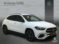 Usado Mercedes GLA200 150 CV (110 kW) 2025 Blanco polar SUV