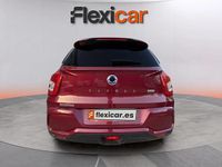 Usado Ssangyong (KGM) Tivoli 163 CV (119 kW) 2023 Granate SUV