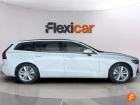 Usado Volvo V60 Kinetic 150 CV (110 kW) 2019 Blanco Familiar