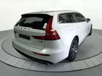 Usado Volvo V60 Inscription 390 CV (286 kW) 2020 Blanco Familiar
