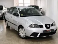 Usado Seat Ibiza Reference 70 CV (51 kW) 2008 Azul Berlina