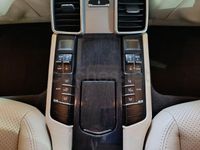 Usado Porsche Panamera 440 CV (323 kW) 2015 Gris / plata Berlina