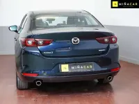 Usado Mazda 3 Center-Line 140 CV (102 kW) 2025 Azul Berlina