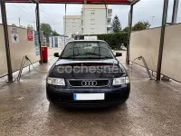 Usado Audi A3 Ambiente 110 CV (80 kW) 1997 Azul Utilitario