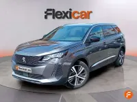 Usado Peugeot 5008 Allure 136 CV (100 kW) 2024 Gris SUV