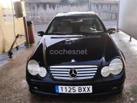 Usado Mercedes C200 163 CV (119 kW) 2002 Negro Berlina