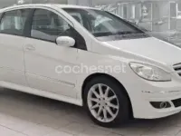 Usado Mercedes B180 Sport Edition 109 CV (80 kW) 2009 Blanco Monovolumen
