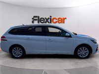 Usado Peugeot 308 Active 131 CV (96 kW) 2020 Blanco Berlina