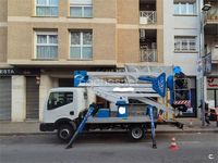 Usado Nissan Cabstar 136 CV (100 kW) 2013 Blanco Pickup/Camioneta