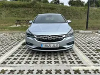 Usado Opel Astra Dynamic 110 CV (80 kW) 2016 Azul Berlina