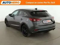 Usado Mazda 3 120 CV (88 kW) 2018 Negro Berlina