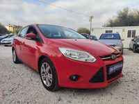 Usado Ford Focus Titanium 125 CV (91 kW) 2012 Rojo Berlina