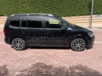 Usado VW Touran Advance 105 CV (77 kW) 2014 Negro Monovolumen